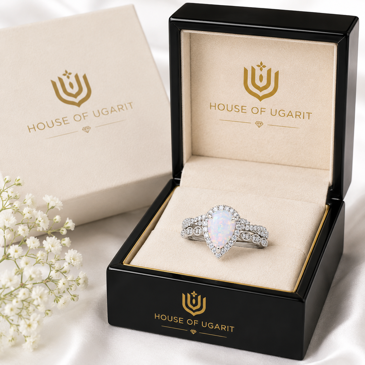 Opaline Vintage Bridal Ring Set